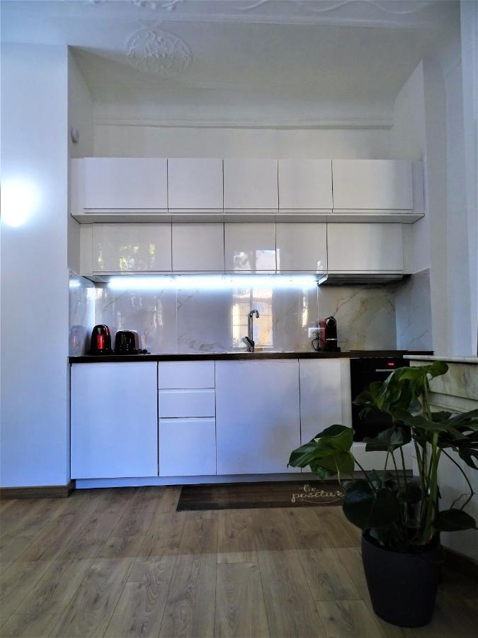 Blue Fountain Luxueux Studio Aix Centre Historique -Wifi-Smart Tv- Aix-en-Provence Bagian luar foto