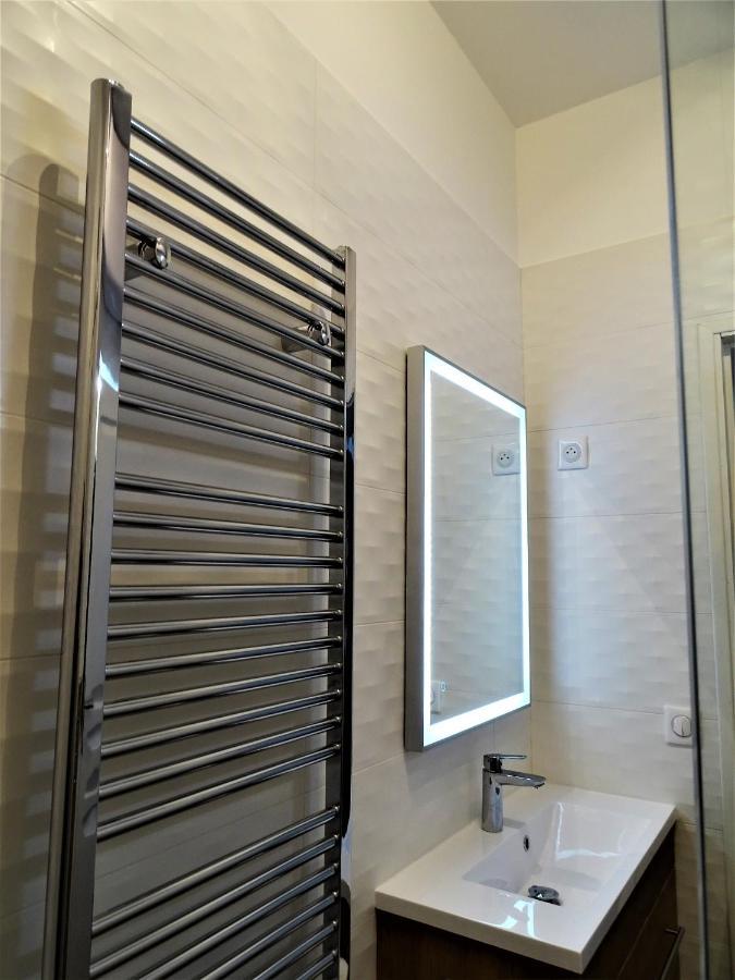 Blue Fountain Luxueux Studio Aix Centre Historique -Wifi-Smart Tv- Aix-en-Provence Bagian luar foto